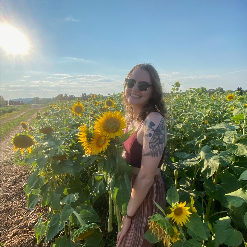 Meet your Posher, Emily